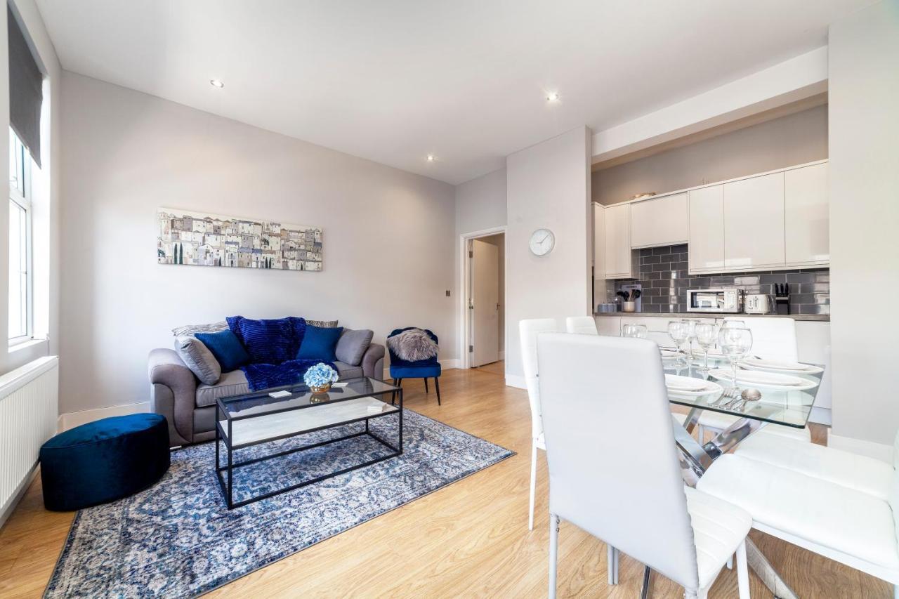 West Kensington Apartment London Exterior photo