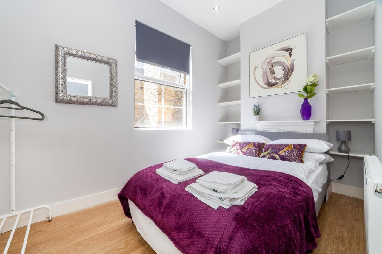 West Kensington Apartment London Exterior photo