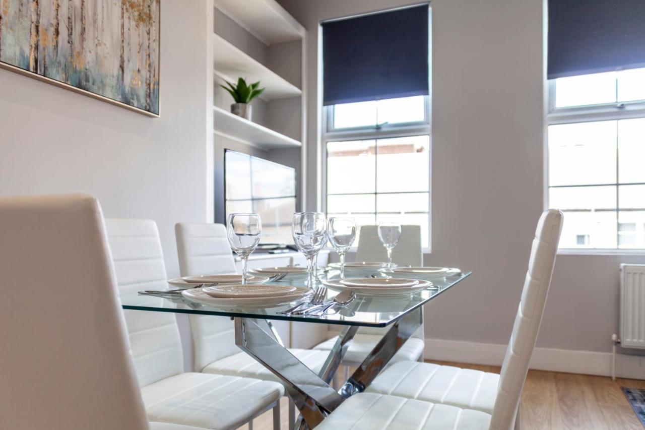 West Kensington Apartment London Exterior photo