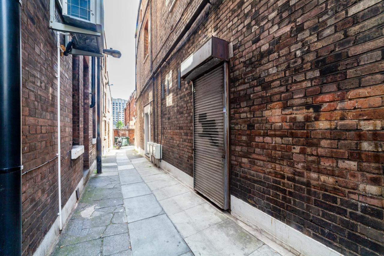 West Kensington Apartment London Exterior photo